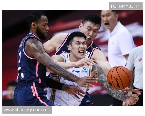 张弛有度的克尼佩尔半场表现出色9中5三分5中3轻松拿下17分